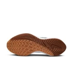 Nike Women's Air Zoom Vomero 16 (009 - Black/Mint Foam/Canyon Rust/White) -Clothing Store Online 34CF2EE4 4D95 4EC8 93F9 BA5C79E86ECC