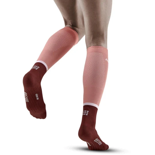 CEP Women's Run Tall Socks 4.0 (Rose/Dark Red) 2 CEP Women's Run Tall Socks 4.0 (Rose/Dark Red) - Image 2